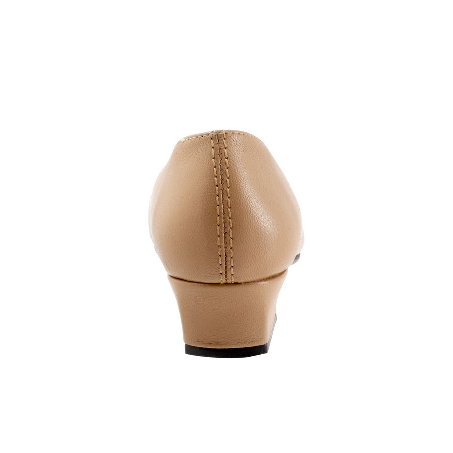 Trotters Doris Beige