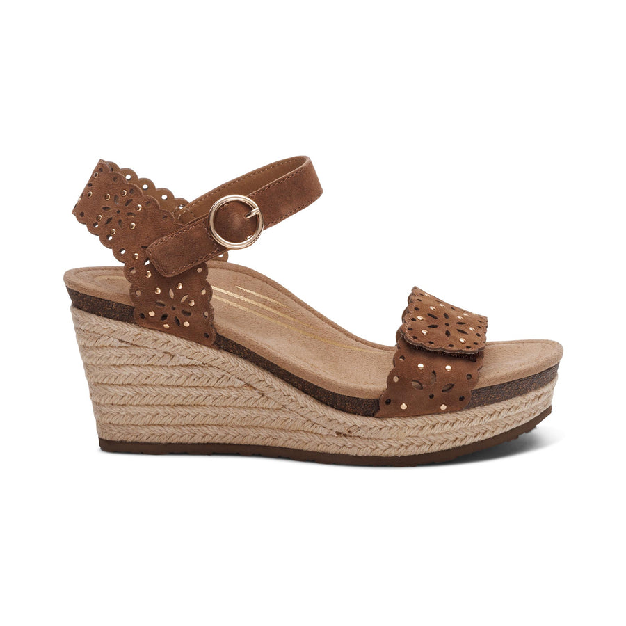 Aetrex Sydney Cutout Wedge Scotch