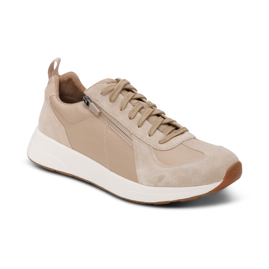 Aetrex Miles Lace Up Tan