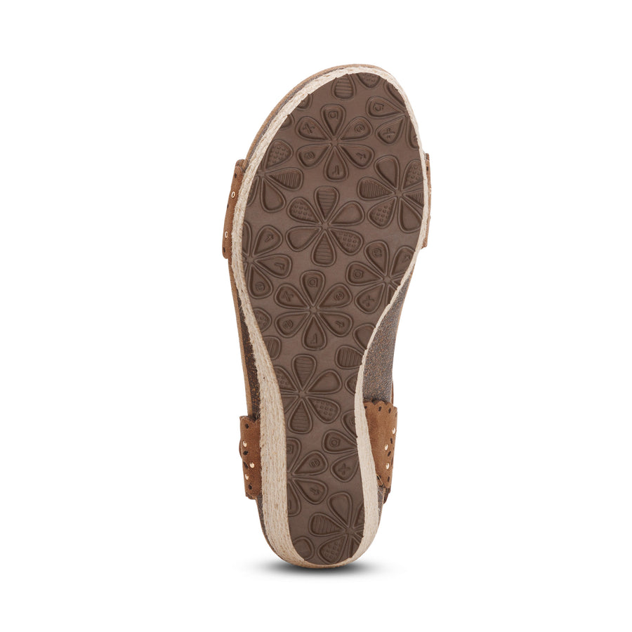 Aetrex Sydney Cutout Wedge Scotch