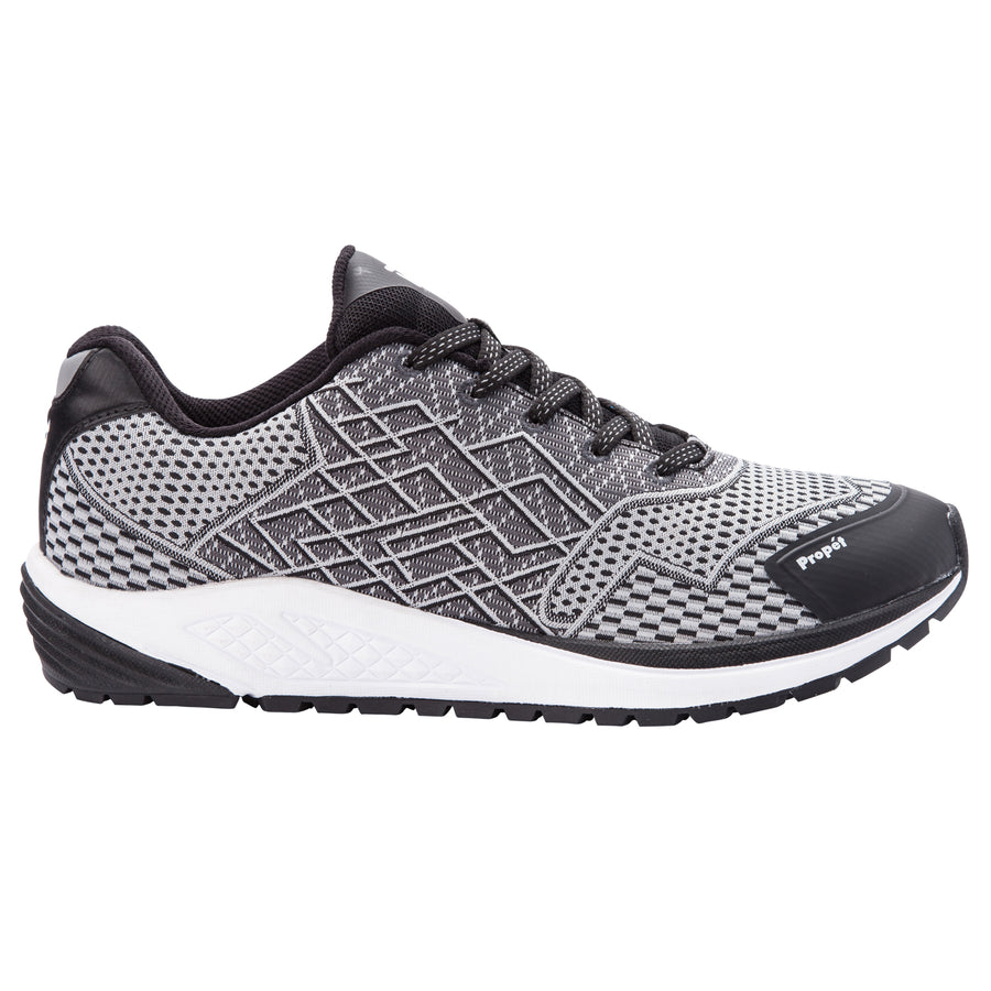 Propet Men's One Black / Silver (MSRP $114.95)