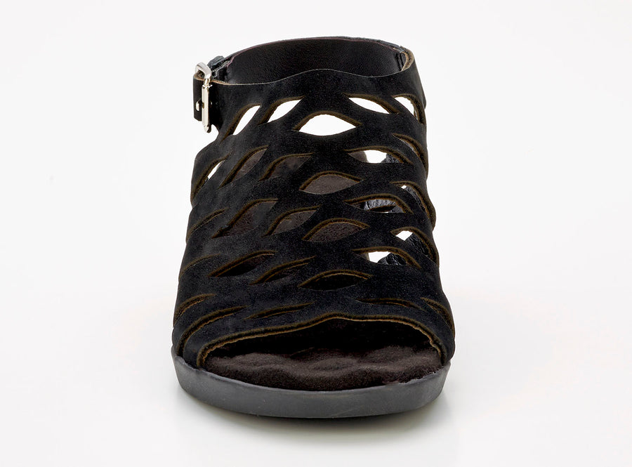 Ros Hommerson Katia Black Leather (MSRP $120)