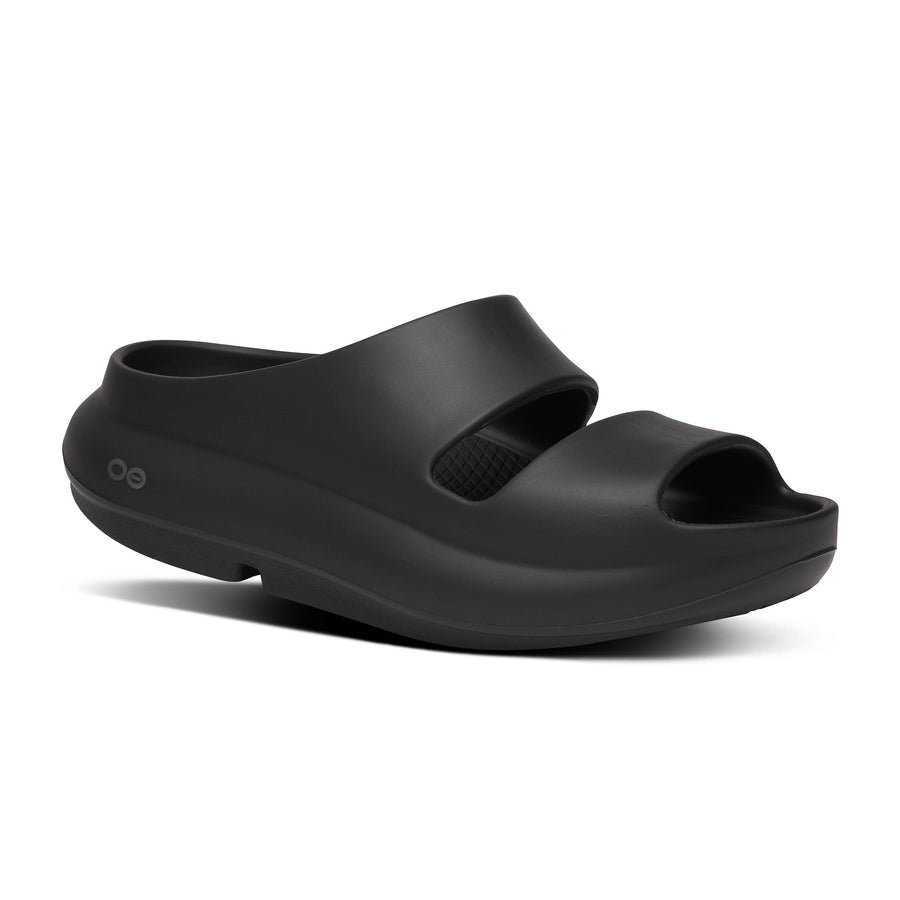 Oofos Ooyea Black (1700)