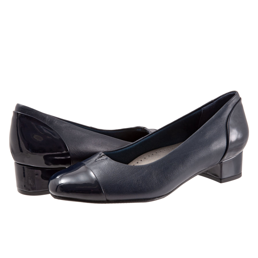 Trotters Daisy Navy