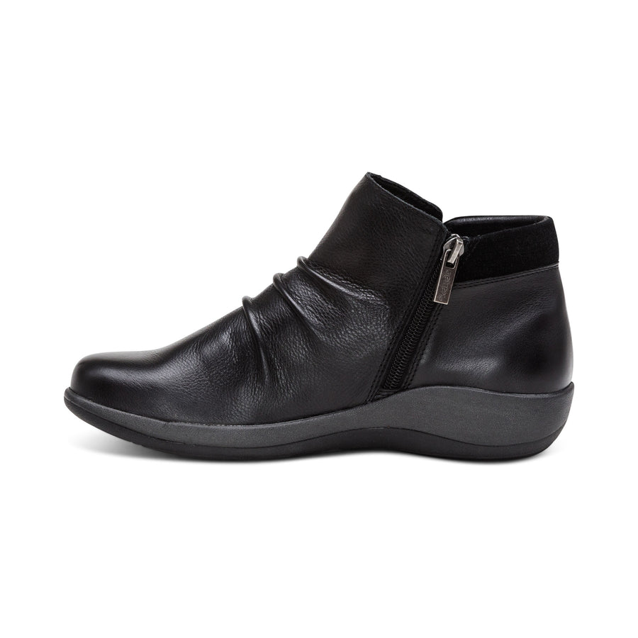 Aetrex Luna Ankle Boot Black